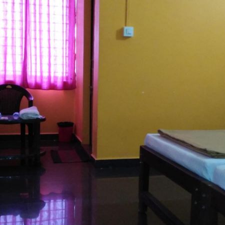 Shanthi Krishna Residency Gokarna  Kültér fotó