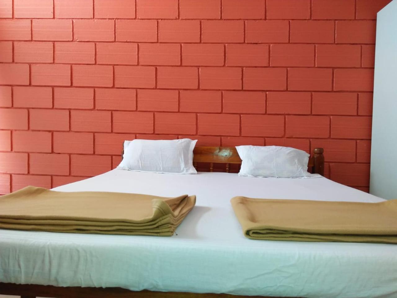 Shanthi Krishna Residency Gokarna  Szoba fotó